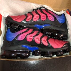 Nike Air Vapormax size 8 & size 9.5
